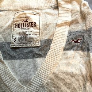 Authentic Vintage Hollister Co. Sweater